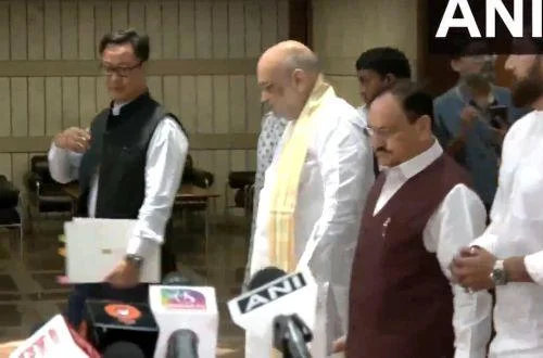 100 Terrorists Killed Rajnath Singh Tells AllParty Meet On Op Sindoor-1.webp