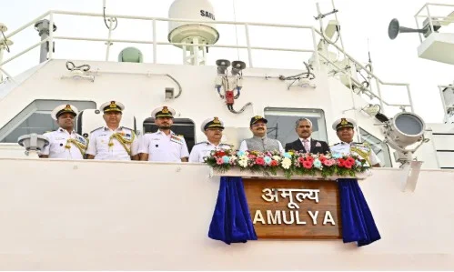 Indian Coast Guard Commissions Third Adamya-Class Fast Patrol Vessel 'Amulya' in Grand Ceremony at Goa