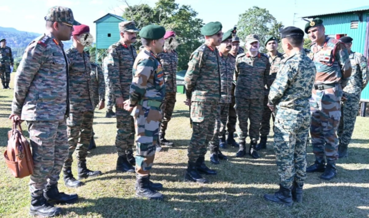 Eastern Army Commander Assesses Critical Security Preparedness Along India-Bangladesh Border in Mizoram and Tripura Sectors