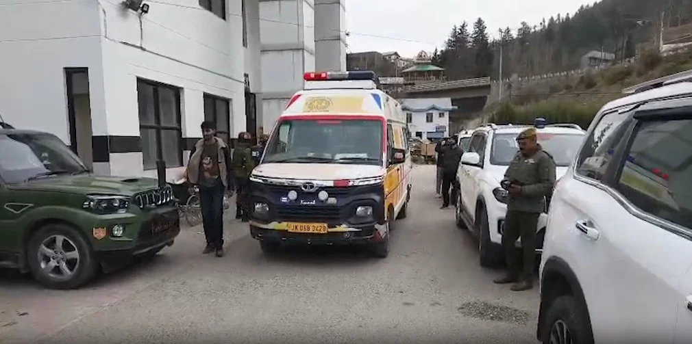 10 soldiers killed in J&K road accident; LG, CM express condolences