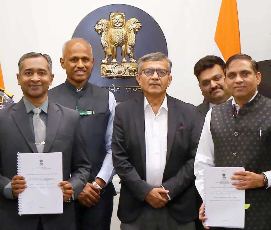 MoD Inks Rs 425 Crore Pact For Indian Navy 1.25 MW Marine Turbine Generators