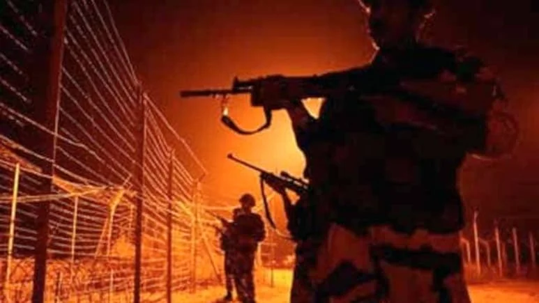 786 Pak Nationals Leave India Through AttariWagah Border After Pahalgam Attack-1.webp