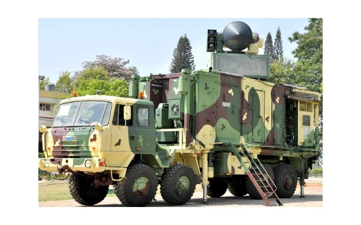 Aatmanirbhar Bharat MoD inks Rs 2000 crore contract with BEL for Air Defence Fire Control Rad...webp