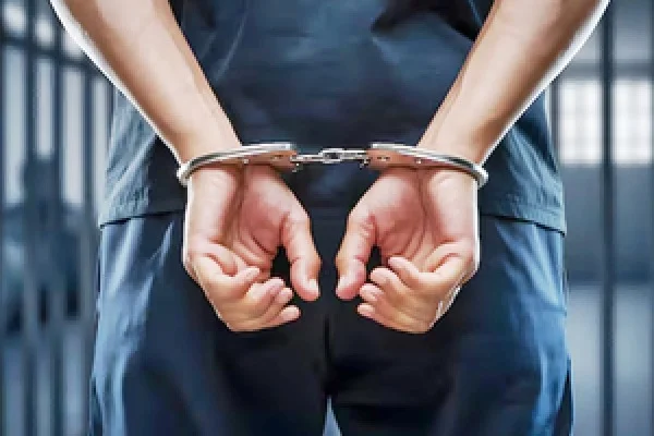 Arunachal Police Detain Two Kashmiri Individuals Accused of Transmitting Classified Informati...webp