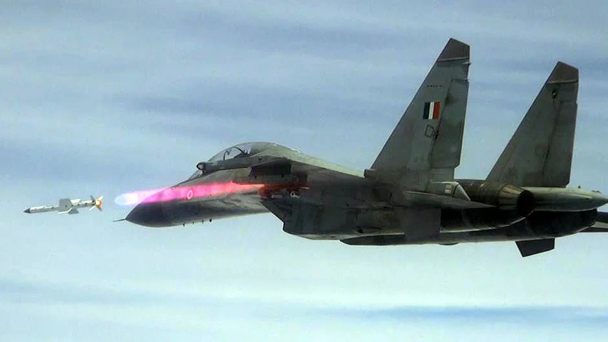 How Astra Mk1’s 160 km Range Boost Could Threaten Up to Half of Pakistan's Frontier Airspace, Pushing PAF Jets Further Inland