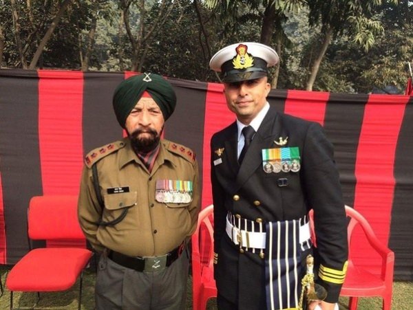 Subedar Major Honorary Captain Bana Singh, PVC (left) with Lieutenant Commander Anil Raina of MARCOS