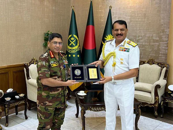 Bangladesh's Army Chief hails ties with India.webp