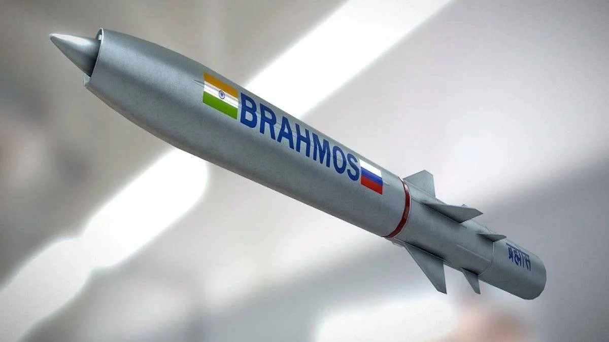 After Successful 2025 Test, 800km-Range BrahMos-LR Now Enters A Multi-Phase Trial Schedule for 2026, Induction Expected Within Next 2-3 Years
