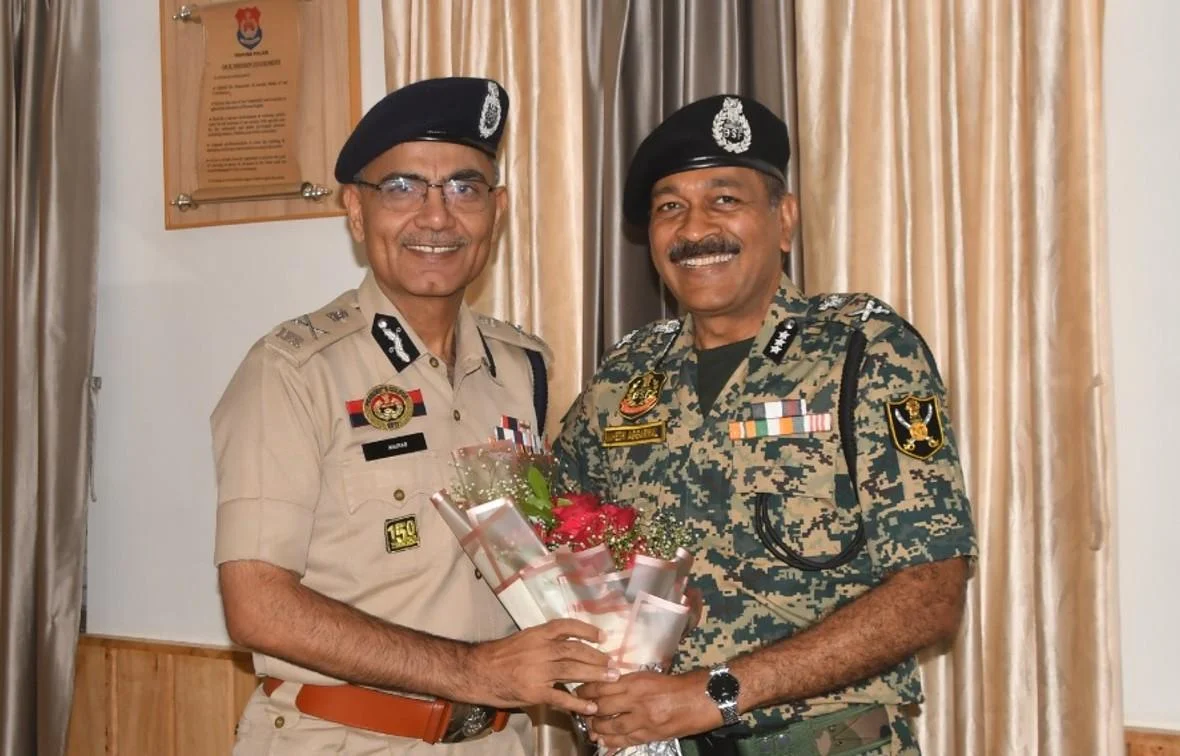 BSF SDG Aggarwal reviews Tripura border preparedness amid heightened vigil after Bangladesh r...webp