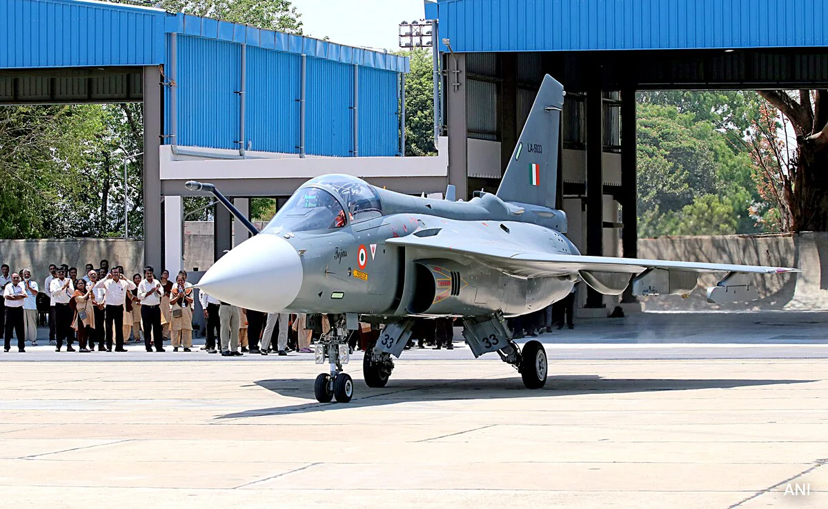 HAL Expects to Complete 16 Tejas Mk1A Jets by March 2026 Amid Software Refinements and Engine Constraints