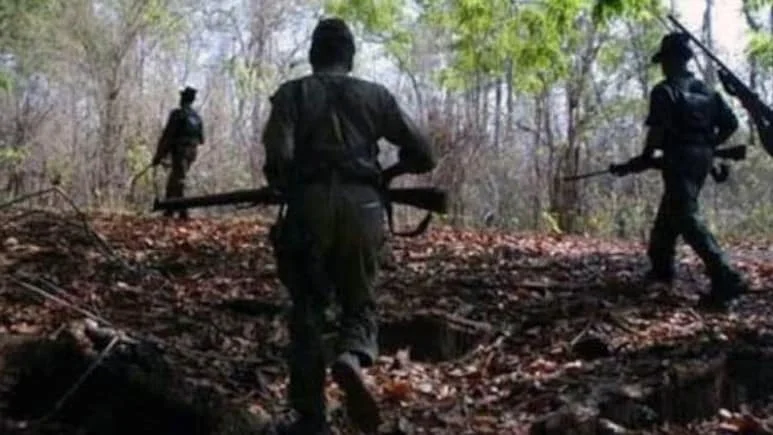 Cop Killed 3 Injured In Maoist Blast In Chhattisgarh-1.webp
