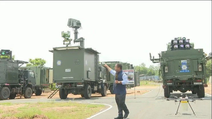 India Getting Ready to Counter Asymmetric Drone Threats with D4 CUAS, Its 10/12 kW Laser DEW, and Pinpoint Accurate EOTS