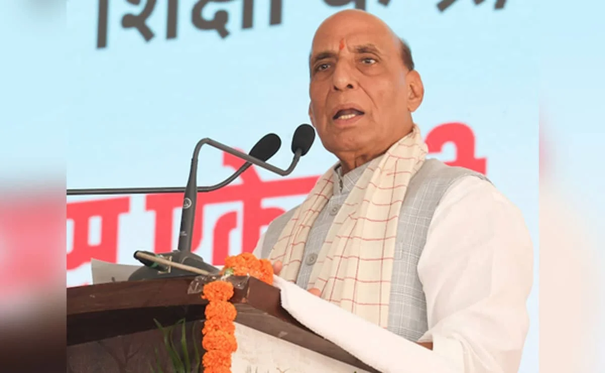 Defence Minister Hails HALs 45 Gen Jet Touts Lucknows New Role in BrahMos Missile Production-1.webp