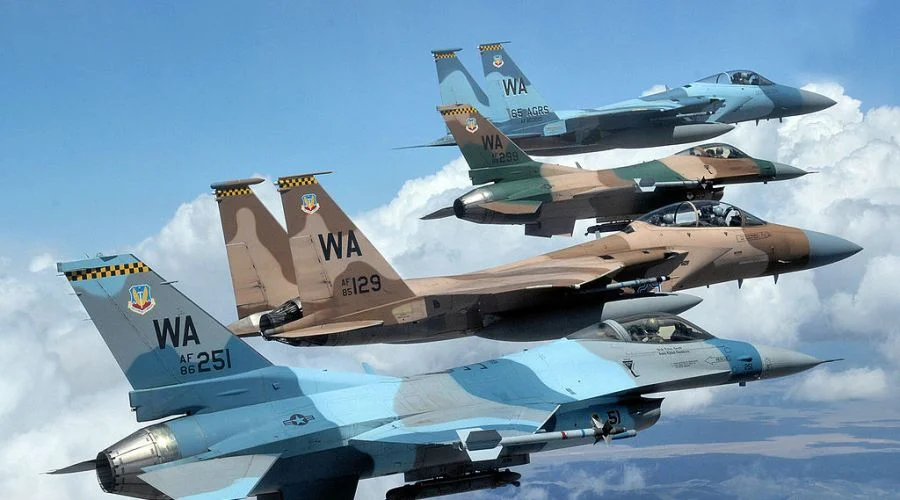 f-15s-f-16s-webp.992