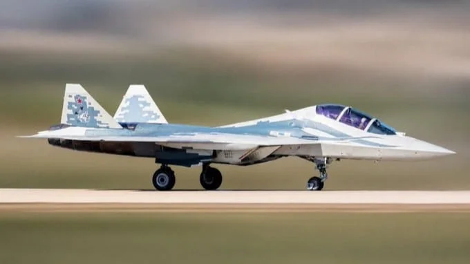Russia Commences Taxi Trials of Twin-Seat Su-57, Eyeing India With Su-30MKI-Style Customised Offer for Drone Commander Role