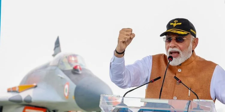I came for darshan of heroes PM Modi salutes Indian armed forces-1.webp