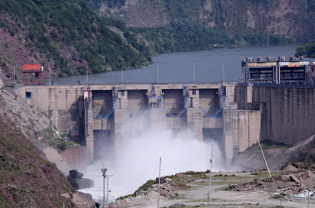India weighs plan to slash Pakistan water supply with new Indus river project-1.webp