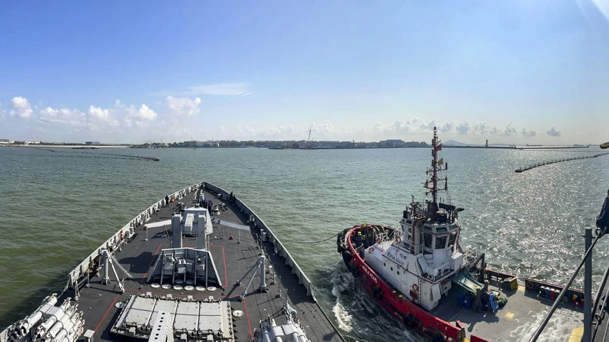 Indian and Singapore Naval Forces Conclude SIMBEX 2025 Showcasing United Maritime Strength an...webp