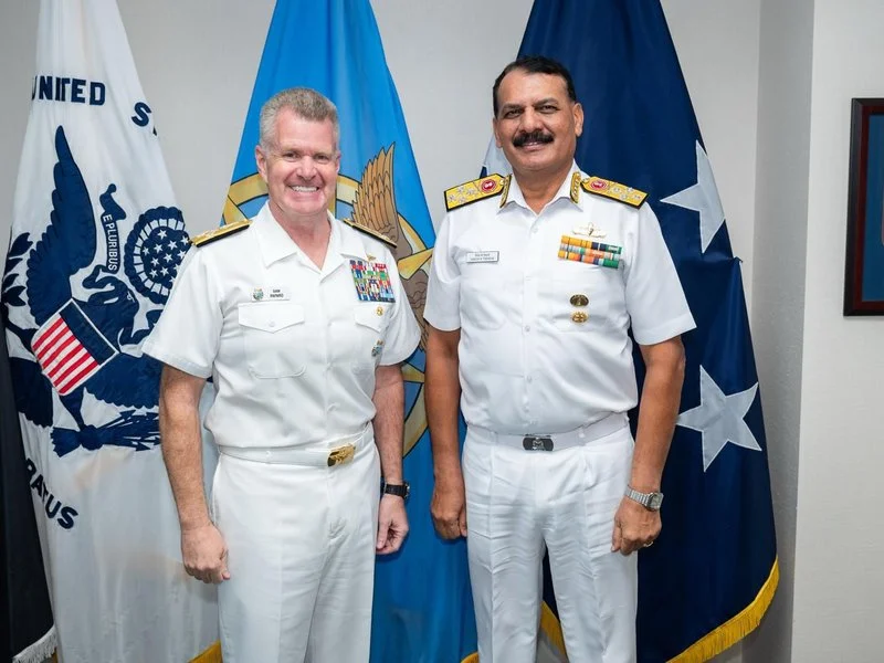 Indian Navy Chief and US IndoPacific Command reaffirm commitment to a free and rulesbased reg...webp