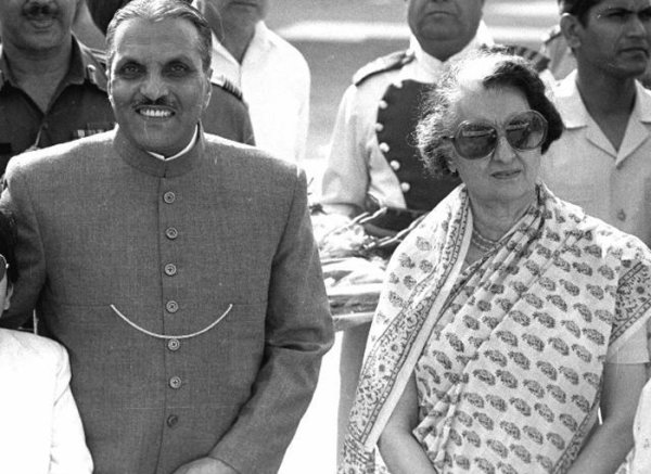 Indira Gandhi with Zia-Ul-Haq