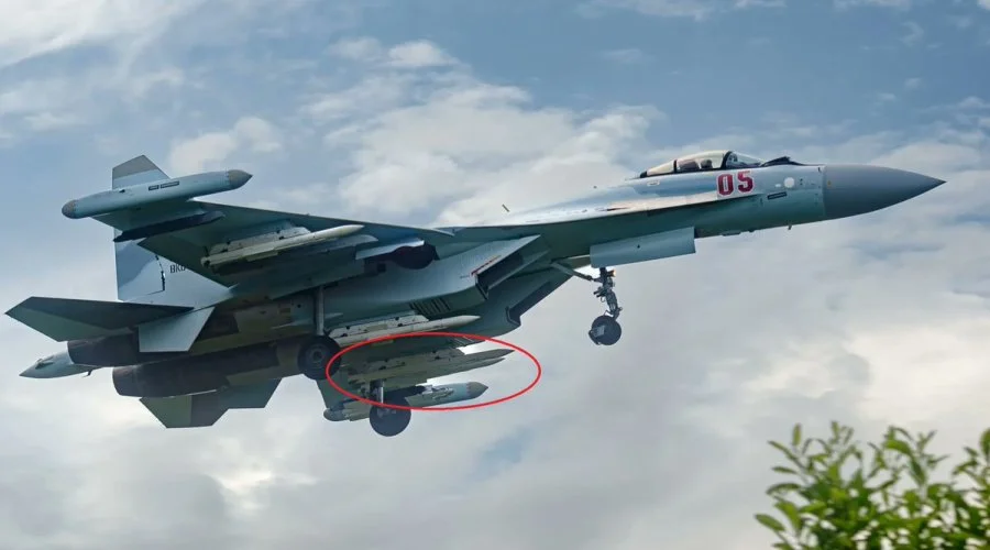 After Russia Successfully Deploys K-77M BVRAAM on Su-35, India May Consider It For Su-30MKI to Counter China-Pak PL-15