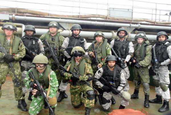 Joint IN Marcos and Russian VBSS team