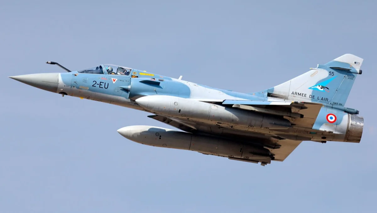 Extending IAF Mirage 2000 Service to 2039 Highlights Why India Needs Tejas Mk2 and AMCA Without Delay