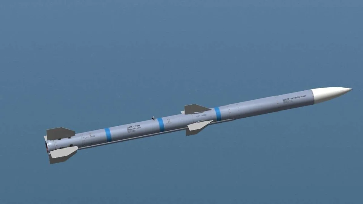 Pakistan Seeks Upgraded AMRAAM Missiles to Save F-16 Fleet from India's S-400 Threats