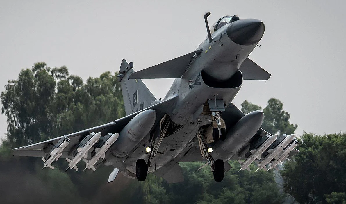 Leaked Document Shows Pakistan Received Range-capped PL-15E Missiles, Lacking Advanced Radar
