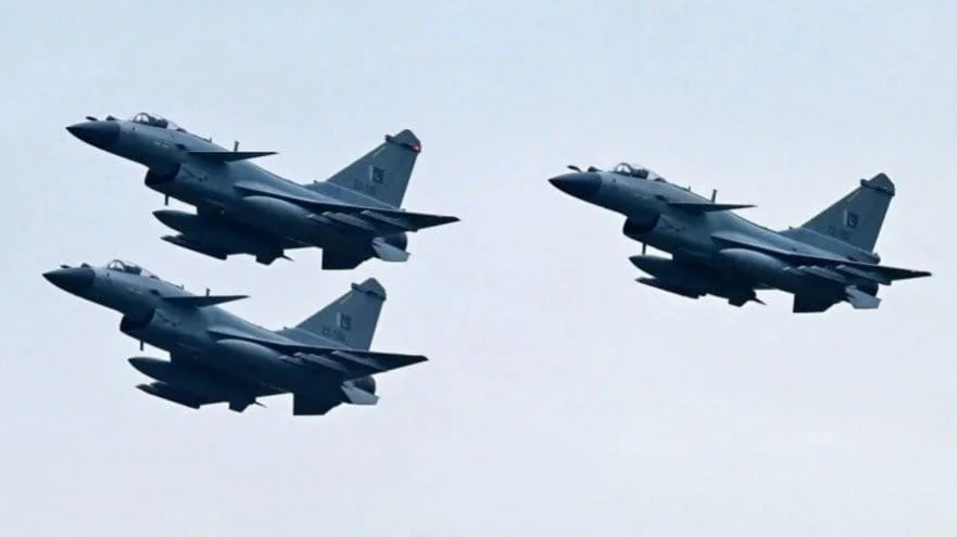 After India Confirms 114 Rafale Plan, Desperate Pakistan Eyes J-10CE Expansion and Fast-Tracks J-35 Stealth Fighters