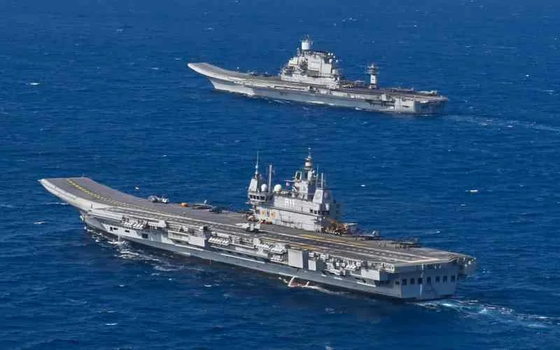 समुद्री सीमाओं का नया 'महाबली': ड्रोन और स्वदेशी तकनीक से लैस होगा भारत का अगला विमानवाहक पोत IAC-2