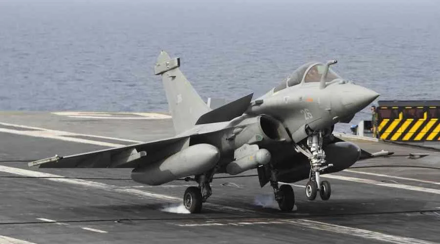 Indian Navy Seeks 31 Additional Rafale M Jets to Reach Full 57-Aircraft Carrier Strength, Claims French Media