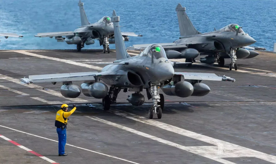 Rafale-M Jet's 11m Non-folding Wingspan May Pose Severe Operational Challenges for Indian Navy's Current 10m Carrier Elevators