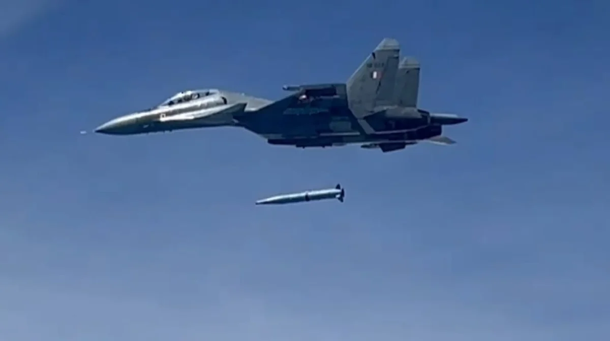 IAF Considers Acquiring 200 Israeli ROCKS Missiles with Potential Local Production After Successful Su-30MKI Fighter Jet Test
