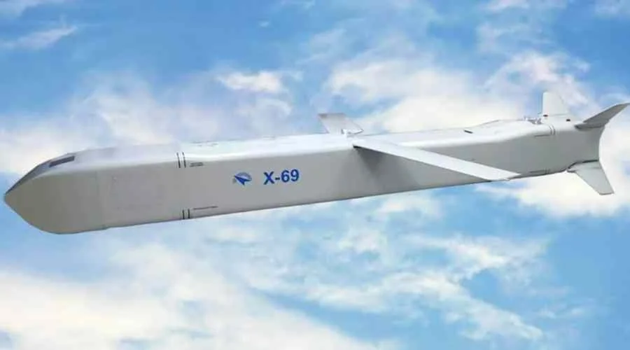 Russia Offers 400km Range Kh69 Standoff Stealth Missiles for Indias Su30MKI Complementing IAF...webp