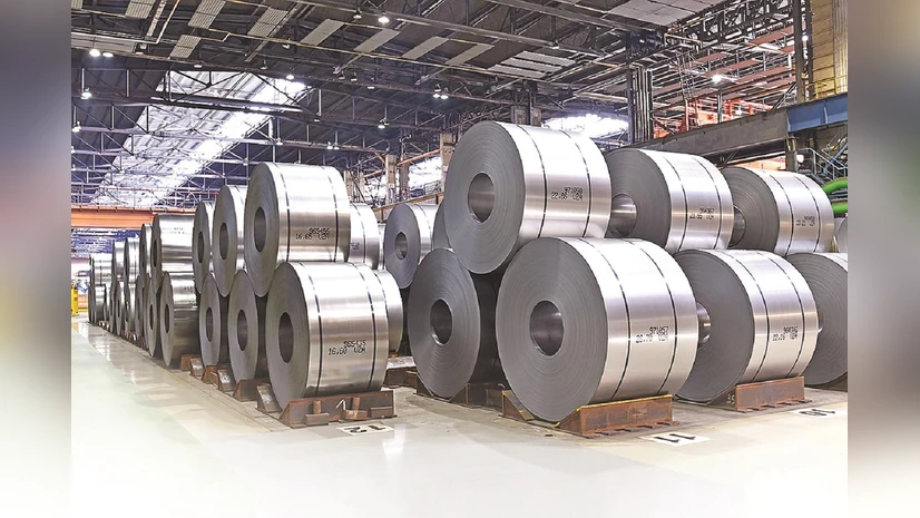 SAIL supplies 8000 tonnes of critical steel for Indian Navy frigates-1.webp