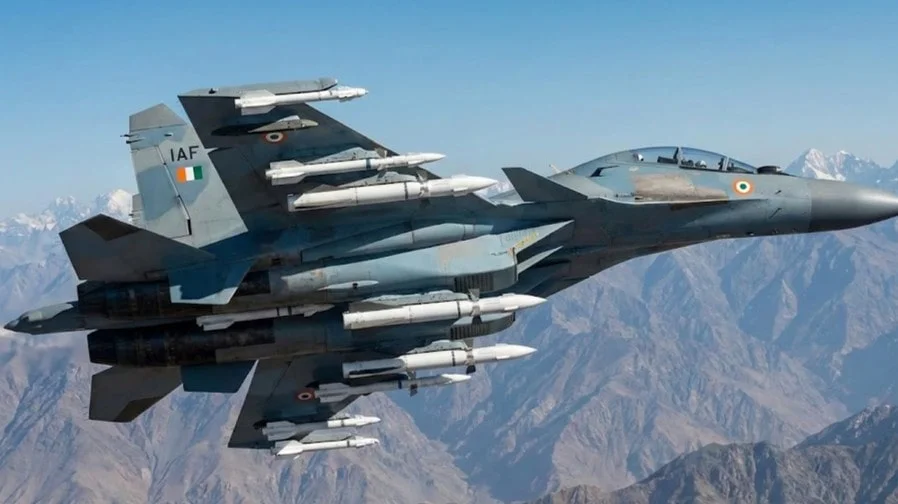 Russia Offers to Equip 8 R-37 VLR AAM Missiles on Each Su-30MKI as India Begins Talks on Procurement