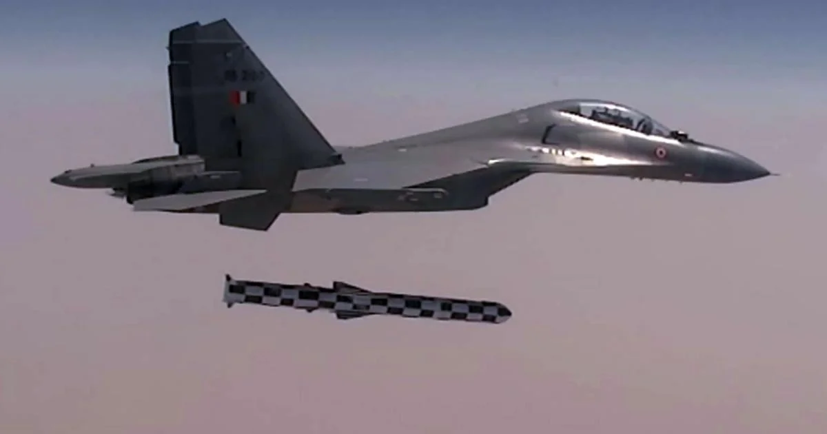 Su-30MKI-with-Brahmos-A.webp