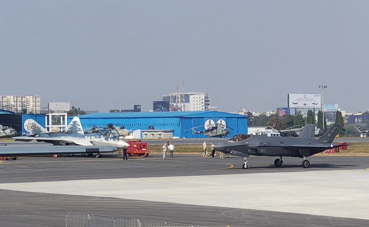 Su-57 Felon and F-35 Lightning Captured Together at Aero India 2025, Showcases India's Pivotal Role in Global Defence Dynamics