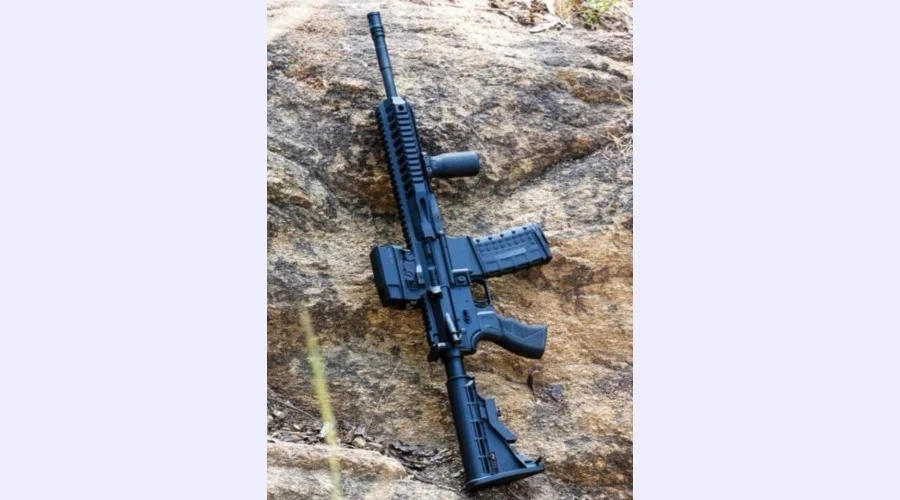 SSS Defence Unveils Indigenous 7.62x51mm T72 Battle Rifle Engineered for Extreme Climates and Superior Reliability