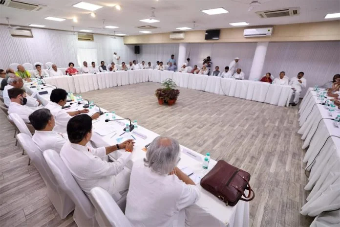 Time to teach Pakistan a lesson Congress adopts Pahalgam attack resolution calls for national...webp