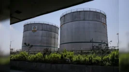 India to surpass China in oil demand growth over next decade: Moody's