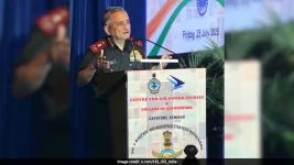 Have To Be Ready To Respond To Any "Acts Of Violence" By Pak: Defence Chief