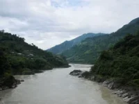 India plans mega dam to counter China water fears