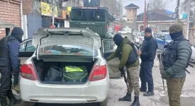 Security forces conduct extensive anti-sabotage operations across Srinagar to secure vital installations ahead of Republic Day