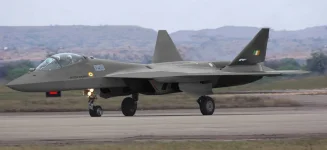 Russia Proposes Dual-Seat Su-57 Variant to India with Full Technology Transfer to Revive Stalled FGFA Partnership