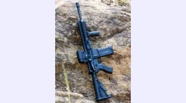 SSS Defence Unveils Indigenous 7.62x51mm T72 Battle Rifle Engineered for Extreme Climates and Superior Reliability